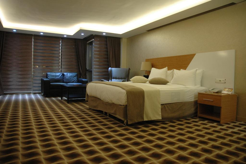 Way Hotel Σμύρνη Εξωτερικό φωτογραφία