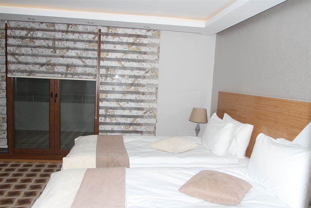 Way Hotel Σμύρνη Εξωτερικό φωτογραφία