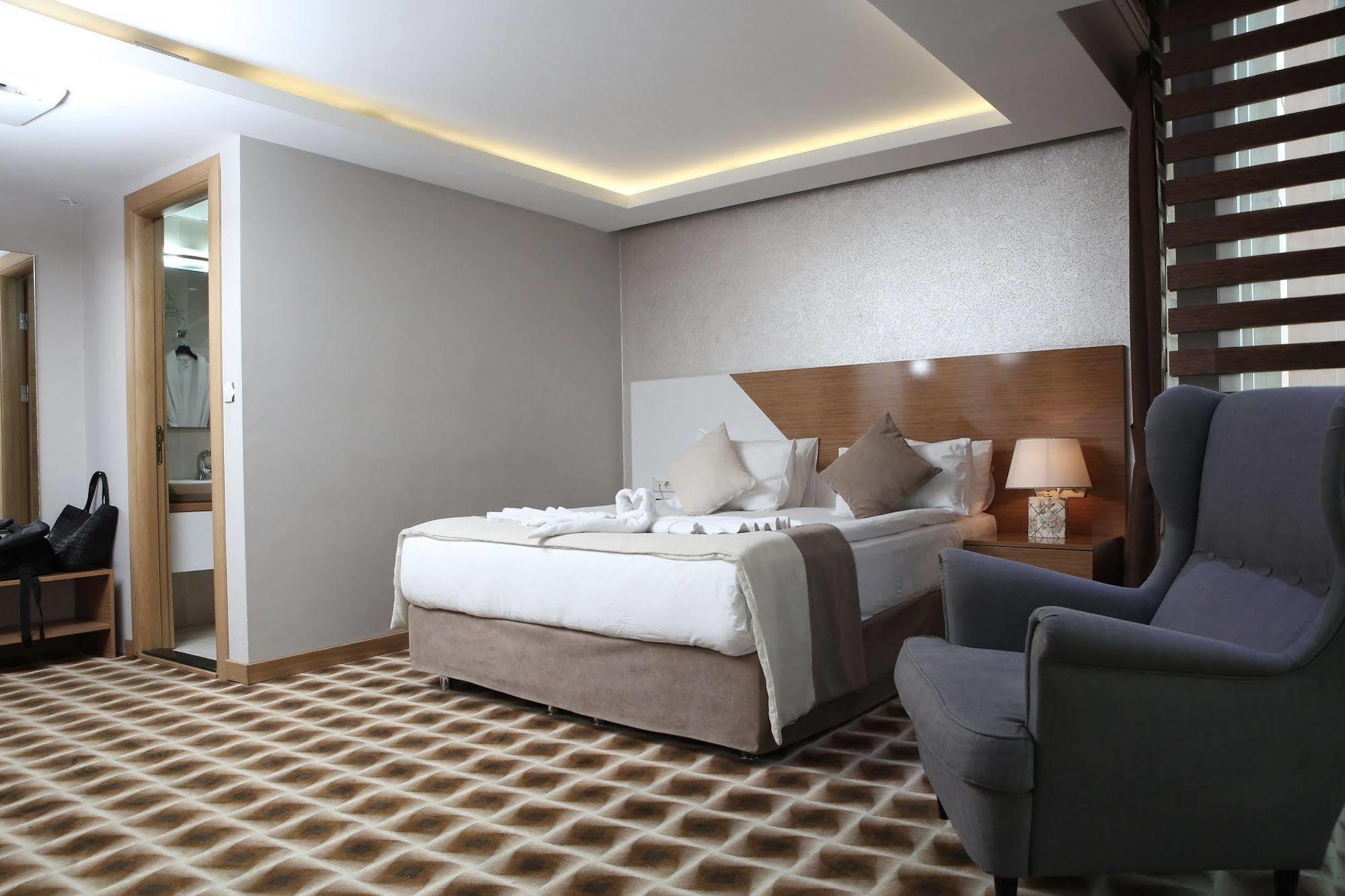 Way Hotel Σμύρνη Εξωτερικό φωτογραφία